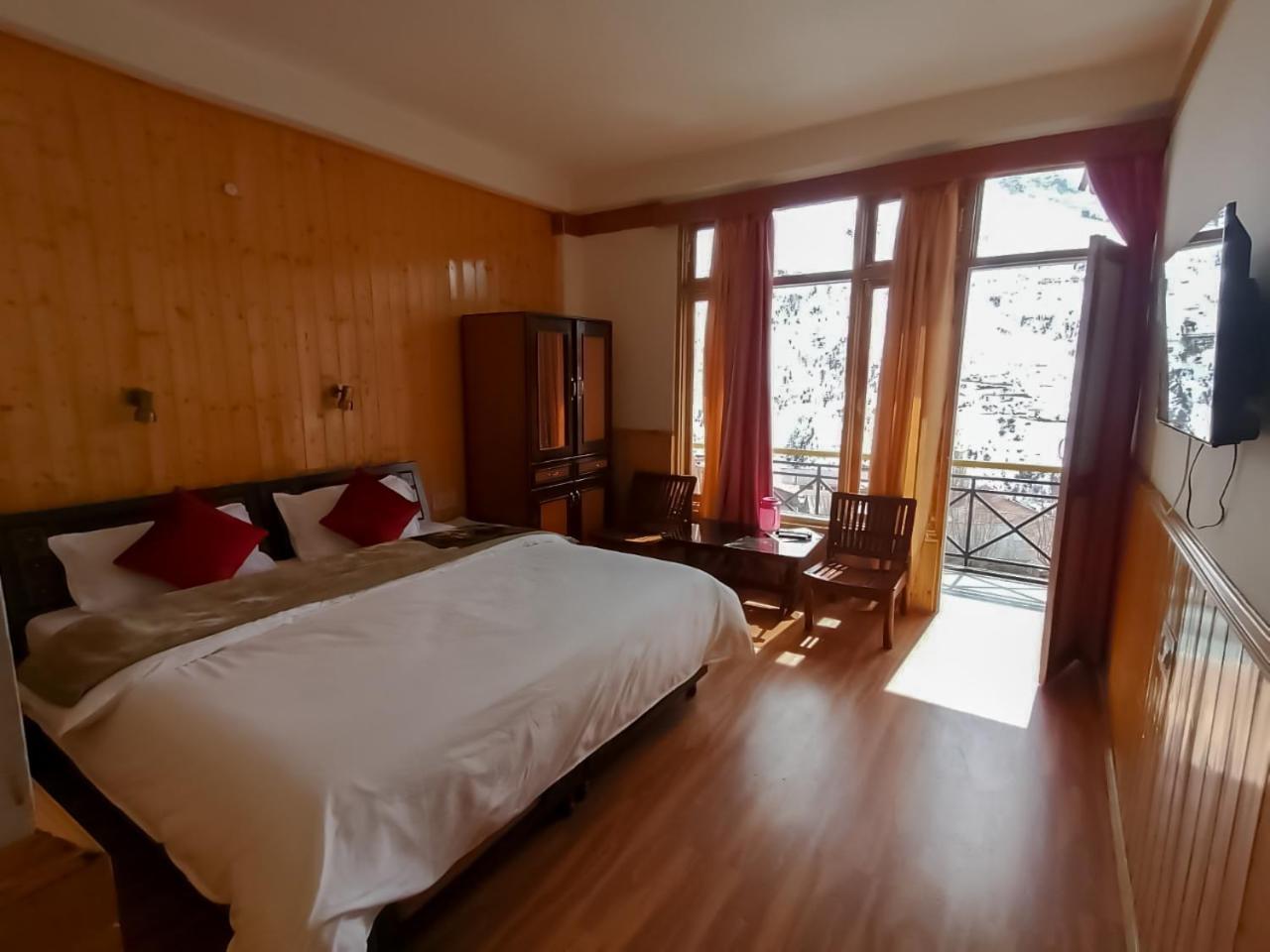 Hotel New Gyespa Kyelang Экстерьер фото