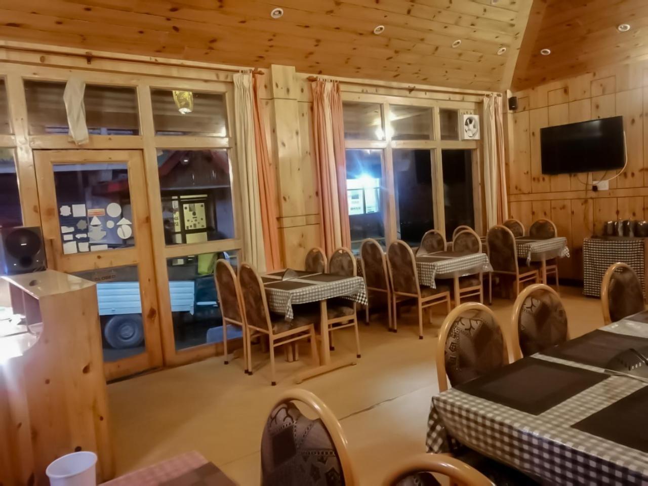 Hotel New Gyespa Kyelang Экстерьер фото